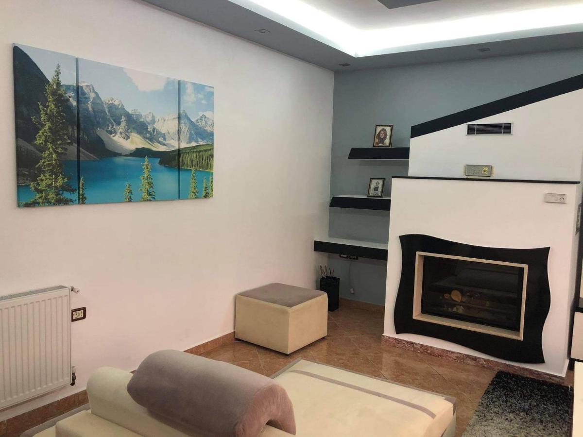 The Olive View Apartment By Ceni, Elbasan Eksteriør bilde